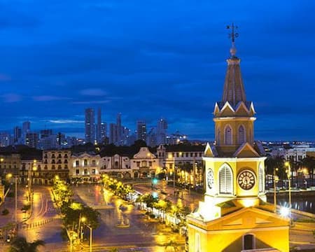 CARTAGENA Y SU MAGIA NOCTURNA (SECTOR CENTRO HISTORICO) PRIVADO