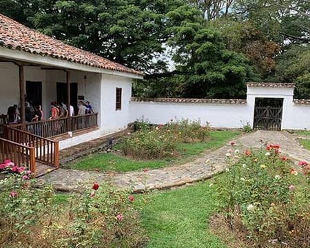 TOUR TO THE PARADISE AND PIEDECHINCHE - PRIVATE