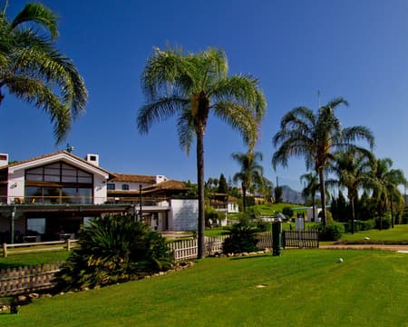 Los Arqueros Golf & Country Club
