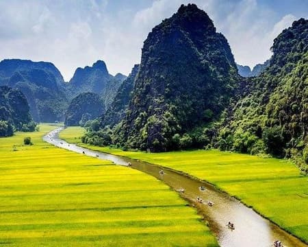Half Day Ninh Binh Excursion by bike
