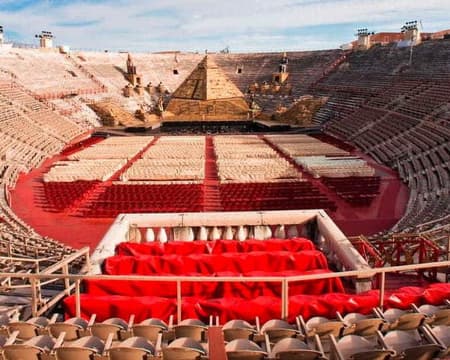 ARENA DI VERONA pacchetto Opera e visita città