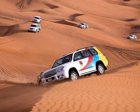 Safari nel deserto 4x4 con cena e spettacolo