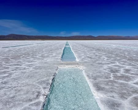 Excursión a salinas grandes por Purmamarca