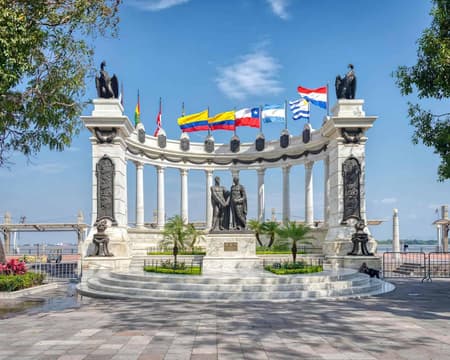 Guayaquil City Tour + Historic Park.