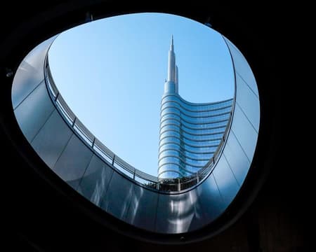 Contemporary and futuristic architecture in Milan 