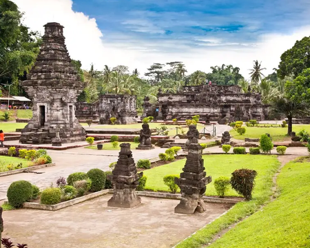 Intercity tour from Central Java to Malang visit Candi Penataran