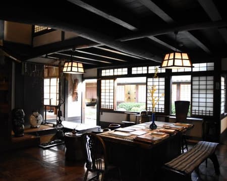 Half Day Tour in Higashiyama Including Kanjiro Memorial Museum, Kodaiji Temple and Yasaka Shrine (Private)