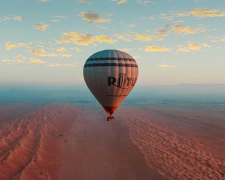 Sunrise Hot Air Balloon Experience in A’Sharqiyah Sands 