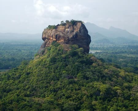 Pidurangala Rock 