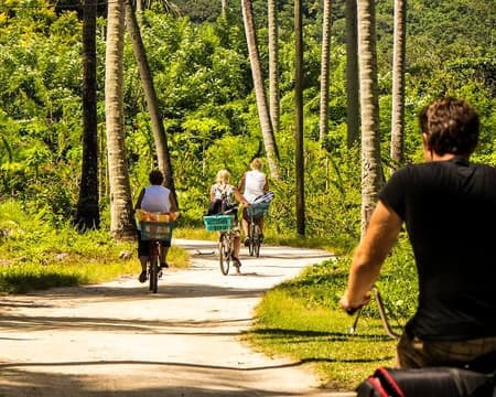 La Digue: Mit dem Fahrrad die Strände erkunden (ab Mahe)