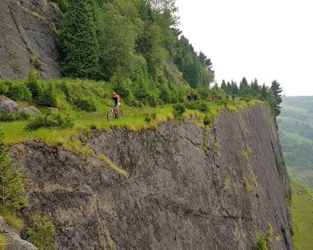 EPIC BTT - Enkarterri 360 - 3 etapas con alojamiento