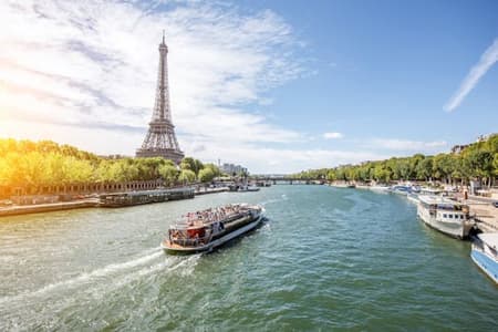 Paris city tour, Seine cruise and Eiffel Tower reserved access