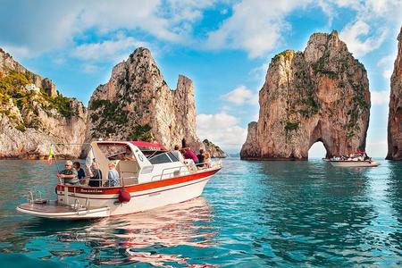 Very Small Group Capri Boat Excursion with Transfer from Positano