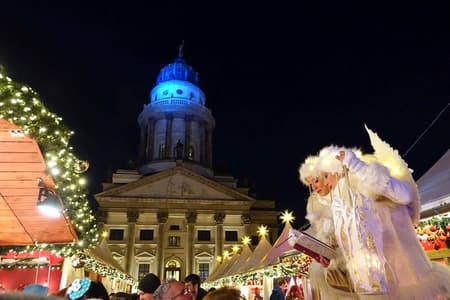 Excursão ao vivo pelas luzes de Natal em Berlim + vinho quente e pão de gengibre