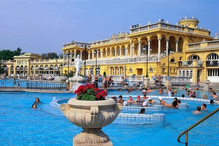 Super Saver:Széchenyi Spa Ticket with Cruise and Optional Dinner