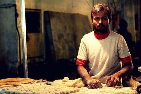 Half Day Karachi Burns Road Private Rikshaw Ride with Dinner