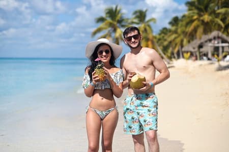 Excursión de un día completo a la isla de Saona con almuerzo y bebidas