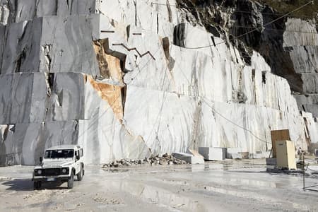 Tour of Carrara Marble: Quarry, Museum and Food Tasting