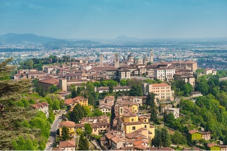 Bergamo: tour a piedi personalizzato privato con guida (tour privato)