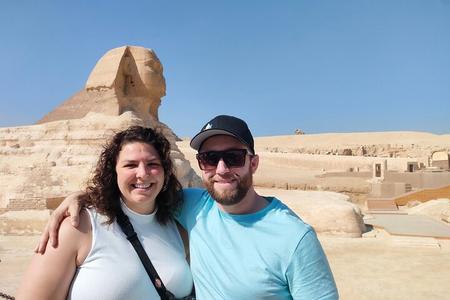 Best tour to Pyramids ,sphinx ,Lunch ,camel.