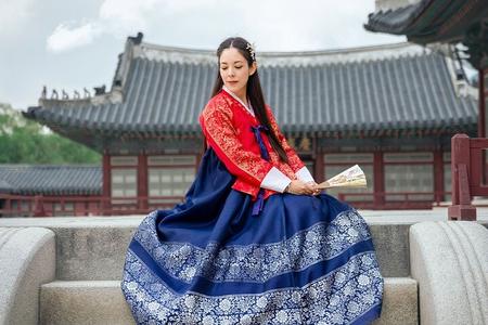 Gyeongbokgung Palace K-drama Hanbok Rental in Seoul