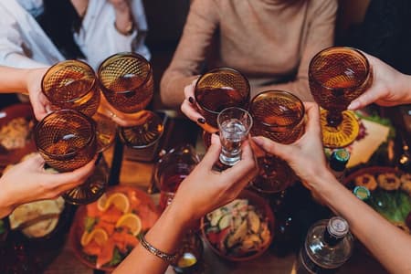 Tour gastronómico de San Sebastián: Pintxos, bebidas y tapas con un local