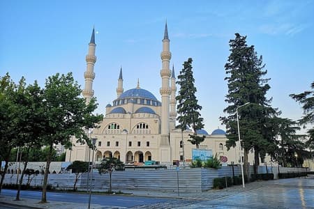 Tirana Hidden Treasures Sightseeing Tour