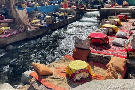 Marrakech: Valle de Ourika, montañas del Atlas, cascadas y almuerzo