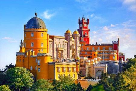 Visita guiada de Sintra, Pena, Regaleira e Cascais saindo de Lisboa