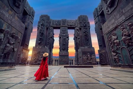 Mtskheta, Jvari, basar, vin, två UNESCO. All inclusive 4 timmars rundtur