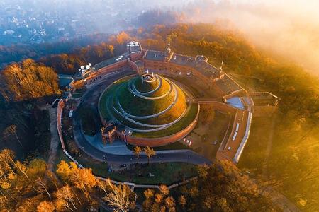 Skip the Line Ticket for Kościuszko Mound in Krakow & Krakow Card