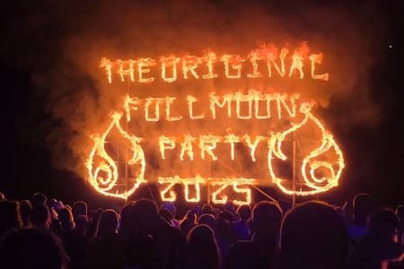 Koh Samui: Full Moon Party Entry Tickets & Round Trip Transfers
