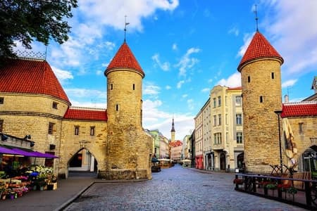 Tallinn 3h Walking Small Group Tour Max 10 People