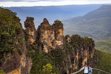Blue Mountains Day Tour: Zoo, Scenic World & Three Sisters