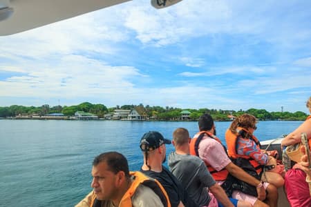 Excursion aux 5 îles du Rosaire avec plongée en apnée et plancton à Carthagène