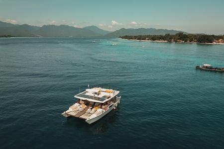 5H Snorkeling & Breakfast Cruise on Utopia Catamaran