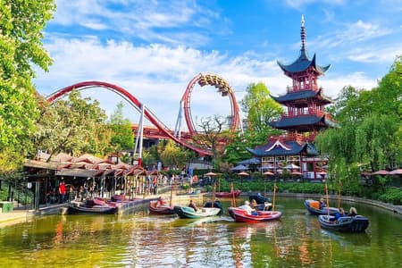 Entrada Tivoli Gardens Copenhagen con Ride Pass Combo