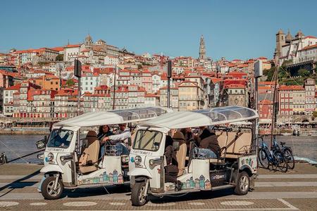 Discover Porto's Highlights on a 2-Hour Private Electric Tuk Tuk