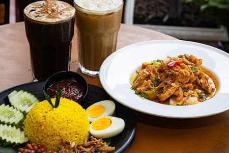 Small Group Melaka Flavours Food and Culture Tour