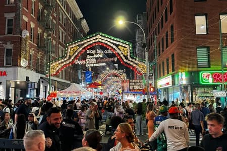 Excursão gastronômica local e da máfia da cidade de Nova York liderada pelos guias da NYPD