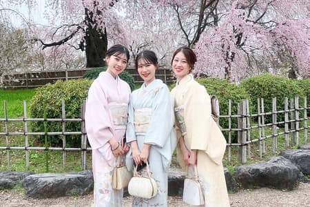 Traditional Kimono Experience in Asakusa