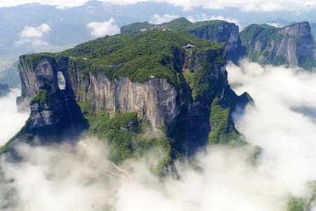 1-Day Private Zhangjiajie Tour to Tianmen Mountain & Glass Bridge