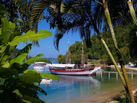 Angra Dos Reis Tour with Lunch