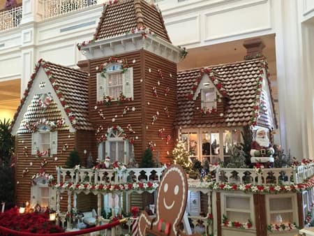 Nieve, hielo y pan de jengibre: ¡Celebraciones navideñas al estilo de Orlando!