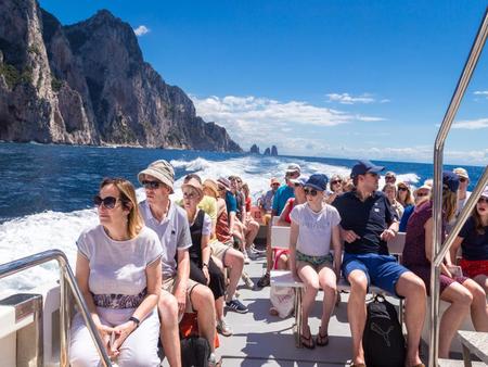 Capri Minicruise and City Sightseeing Daily Trip – Full-Day Tour
