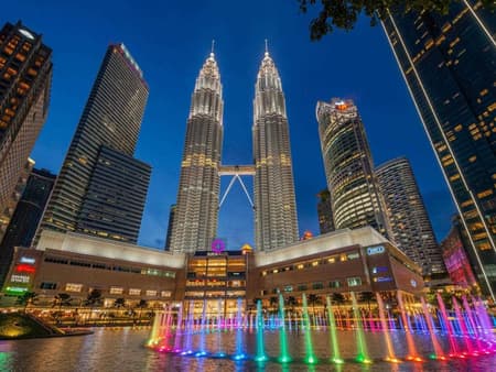 Kuala Lumpur Avondtour met de Symphony Water Fountain Show en KL Tower Observatieticket