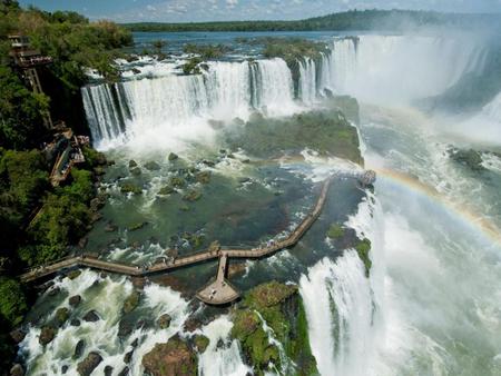 Cataratas do Iguaçu Lado Brasileiro e Safari de barco no Macuco - Tour de meio dia