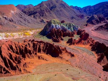 Rainbow Valley Half - Day Tour
