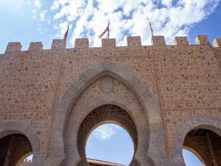 Epic Day Trip from Madrid: Puy du Fou Adventure and Sueño de Toledo Spectacle