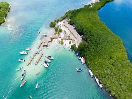 5 Islands - Full-Day Tour by Boat
